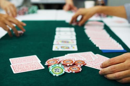 ポーカーの利益を最大化する方法